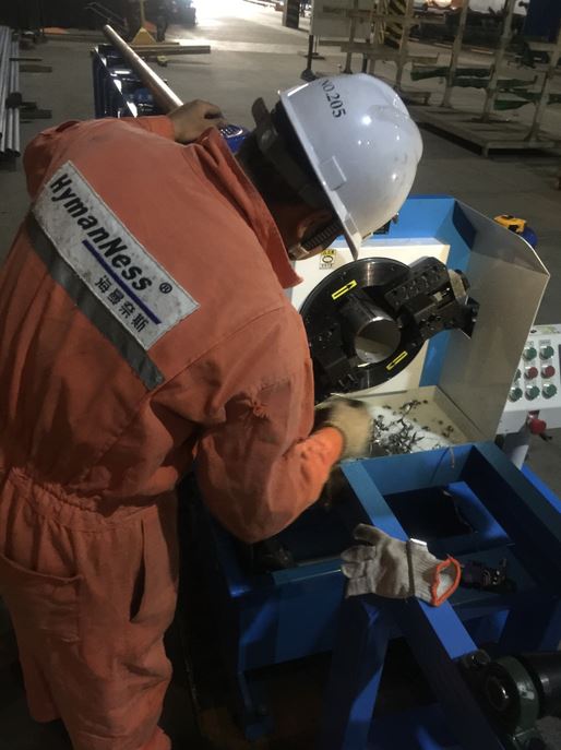 Workshop desktop CNC pipe cutting and beveling machine equip